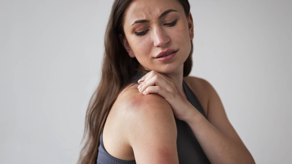 femme douleurs eczema